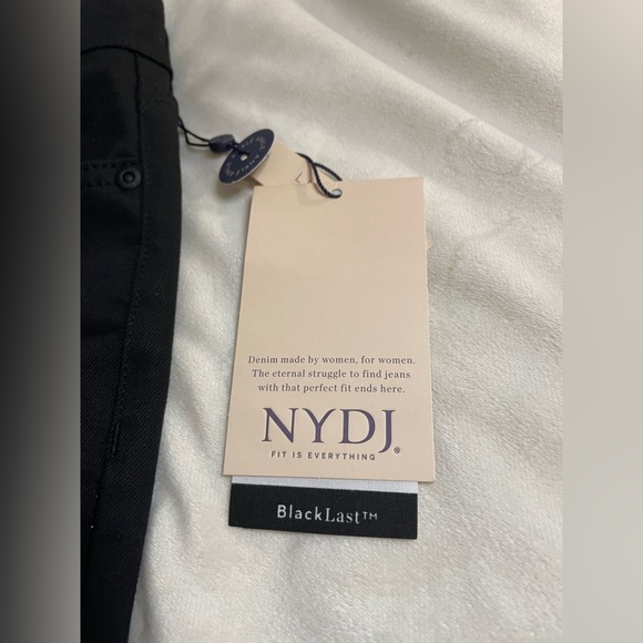 NYDJ Ami skinny court ankle fray hem black rinse NWT size 14 stretchy denim - Picture 6 of 15